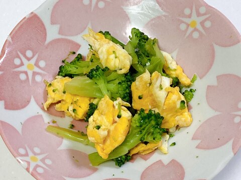 幼児食☆ブロッコリーと卵炒め